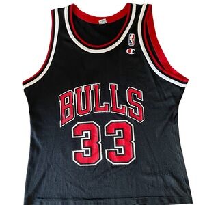 Vintage 90s Chicago Bulls Scottie Pippen jersey
